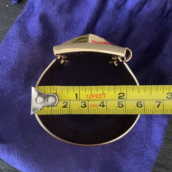 Tory Burch Tortoise shell and gold emblem cuff - Picture 11 of 16